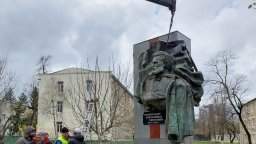 В Кишинев реставрират паметника на Христо Ботев