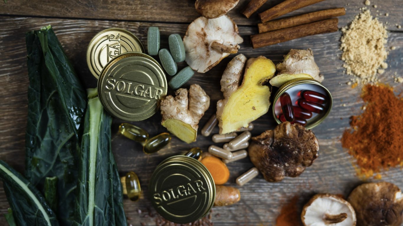 Нестле България придобива бизнеса за хранителни добавки и витамини Solgar®