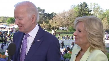 Съпрузите Байдън са дарили около 3 5 от доходите си т е