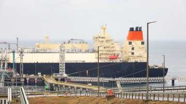 На турски терминал пристигна първият танкер с LNG по договора на "Булгаргаз" с "Боташ"