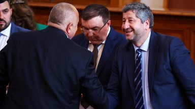 На разговора между ГЕРБ и ПП ДБ са се договорили да