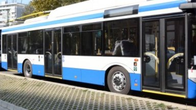 Не достигат шофьорите на автобуси за градския транспорт във Варна