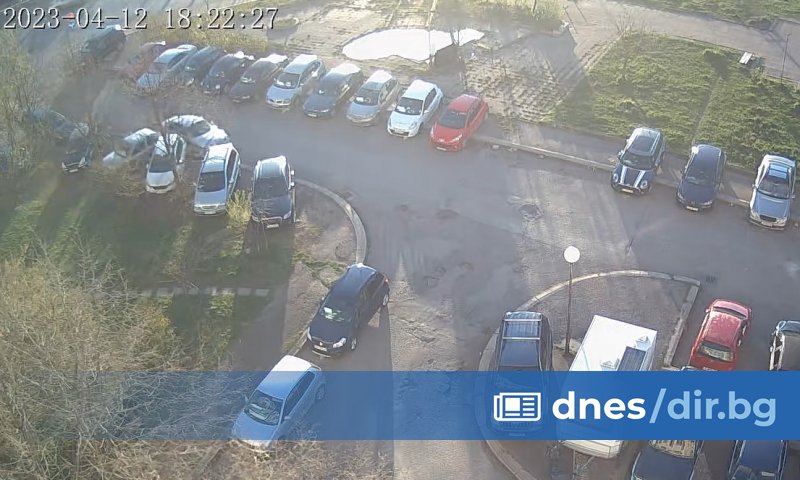 Водачът е блъснал и нанесъл щети на четири превозни средства,