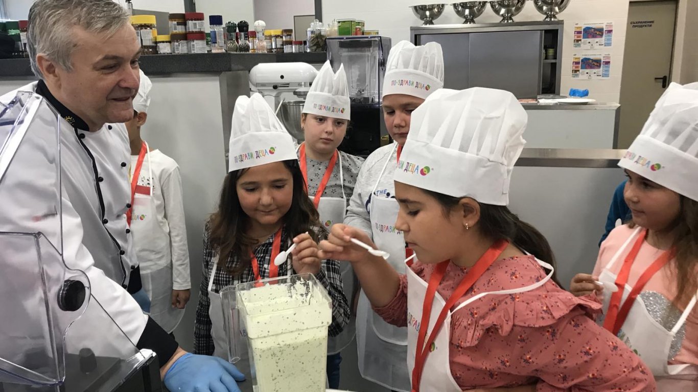 Деца и родители с нарушено зрение ще се състезават и забавляват в кулинарния конкурс  „Порция Баланс“, организиран от „Нестле за по-здрави деца“ 