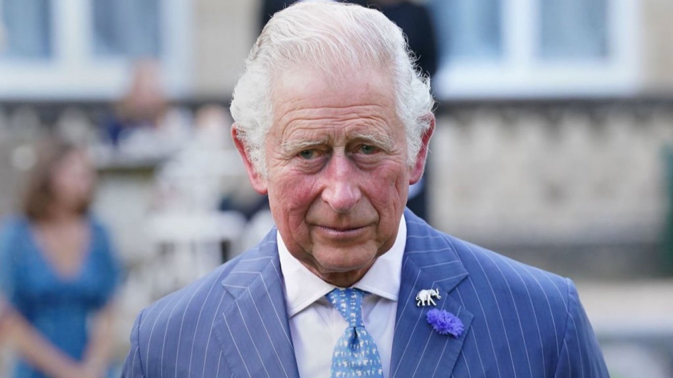 В името на устойчивостта: Крал Чарлз Трети ще използва повторно исторически одежди за коронацията си
