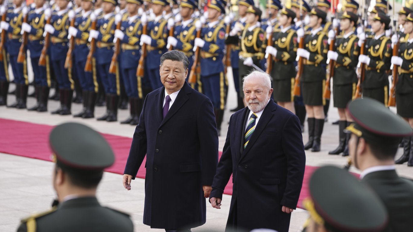 След визитата на Лула да Силва в Пекин: Рестарт в отношенията на Бразилия и Китай