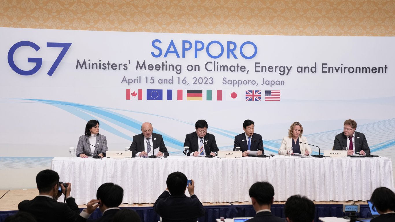 В Г-7 се споразумяха да ускорят развитието на енергетиката от възобновяеми източници