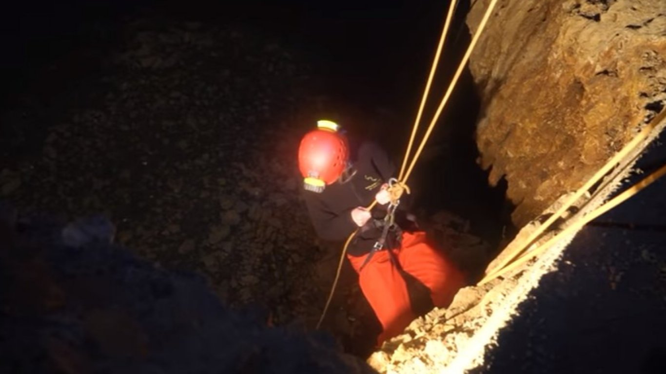 Спасиха жена със счупен череп след 30 часа, прекарани в пещера в Словения