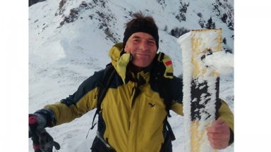 Инцидент с багажа "спаси" от лавина в Хималаите българския алпинист Господин Динев 