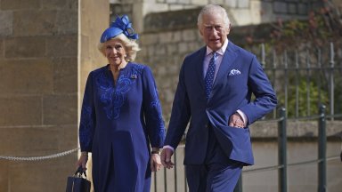 Британският крал Чарлз трети и съпругата му кралица Камила отмениха