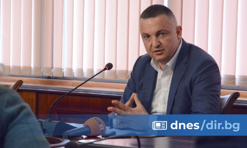 Към 11 ч. към урните са отишли 5.15% от имащите