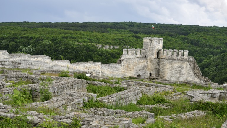 Шумен - там, откъдето започва България