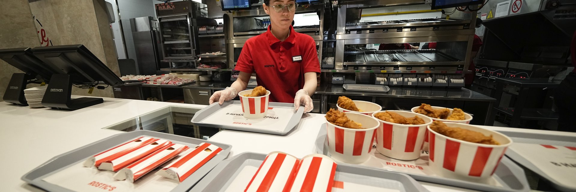 Rostik's  отвори първия ресторант в Москва след напускането на KFC (видео)