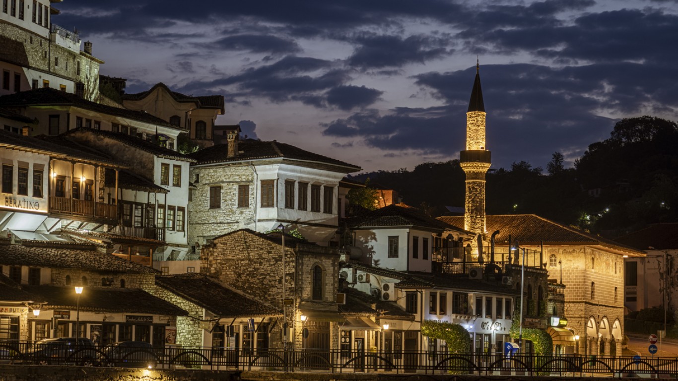 Хидроцентрала на почти век се превръща в музей