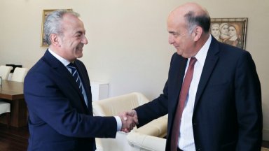 Продължаването на модернизацията на българската армия интеграцията на страните от