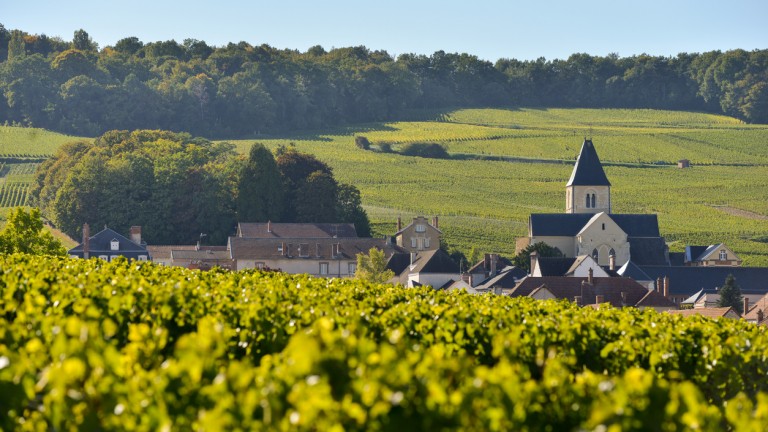 Френското селце, което се посвети на тайната