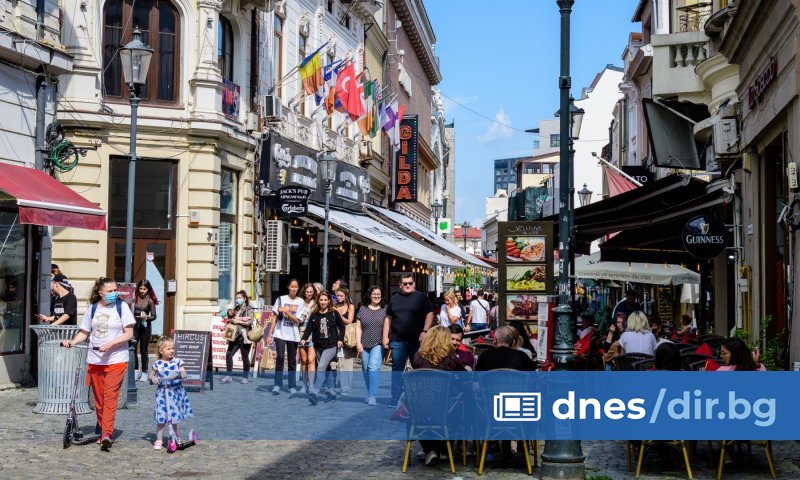 В материалите си по темата румънските медии отбелязват, че богатството