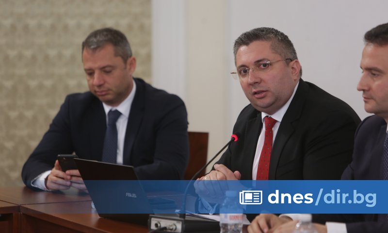 Сгреших с тази прогноза, за което се извинявам!, написа в