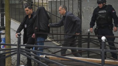 Според техни източници свързани с разследването момчето е разказало в полицията