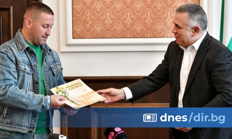 На 25 април по време на курс София-Сливен, на магистрала