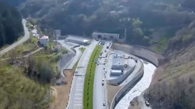 Най-дългият двутръбен тунел в Европа бе открит тържествено в Турция (видео)