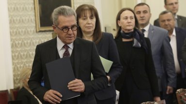 Според ГЕРБ СДС отговорността за управлението трябва да е споделена предвид