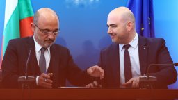 Медици от "Пирогов" ще работят в морските курорти