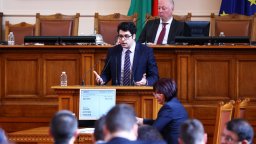 България е в "златната среда" с получени около 25% от парите по Националния план