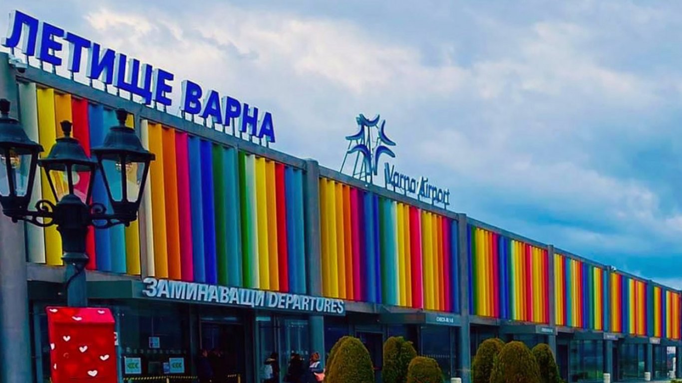Летище Варна посрещна първия полет с организирани туристи за Лято 2023