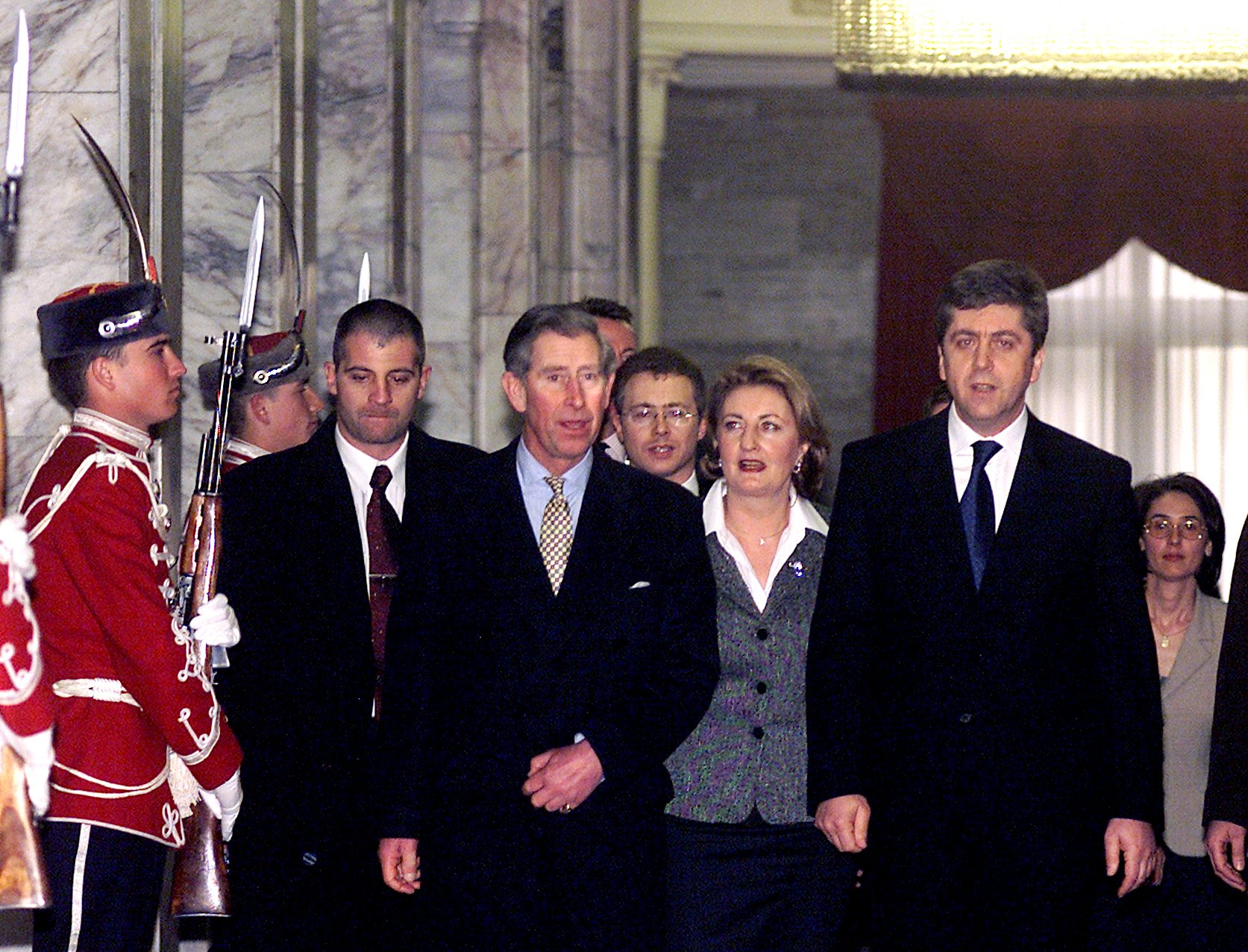Началото на срещата на "четири очи" между принц Чарлз и президента Георги Първанов през 2003 г. 