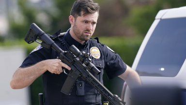 Тексаският департамент за обществена безопасност идентифицира 33 годишния Маурисио Гарсия като