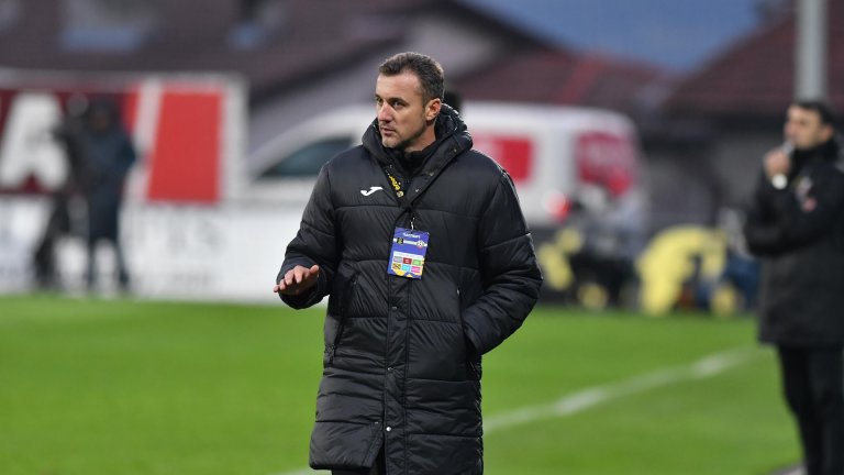 Станислав Генчев изглежда сигурен за треньорския пост в "Левски"