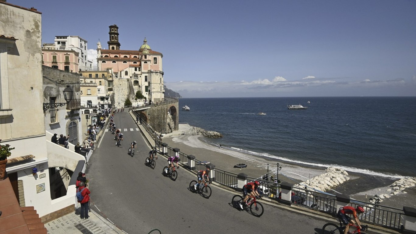 Джирото показа красотите около Неапол и донесе датски успех