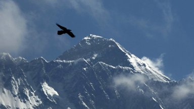 В Непал се намират осем от 14 те най високи върхове в