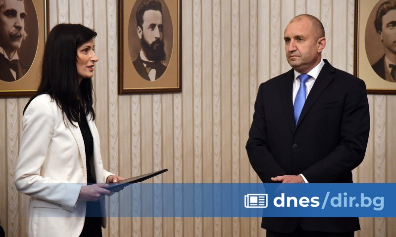 Габриел получи от държавния глава папката на 15 май като