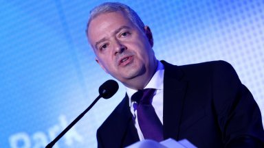 Иван Кондов припомни че началото на май в Министерството на