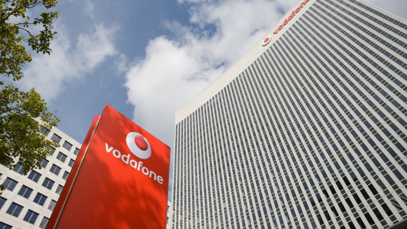 Vodafone ще съкрати 11 000 работни места: за новия бос телекомът не е достатъчно добър