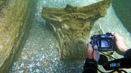 Откриха 1800-годишни мраморни артефакти от потънал кораб