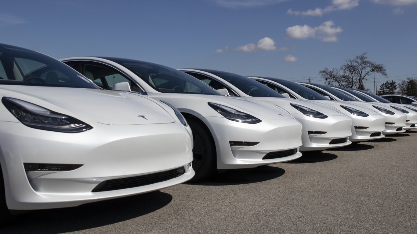 Tesla се похвали с рекордни резултати