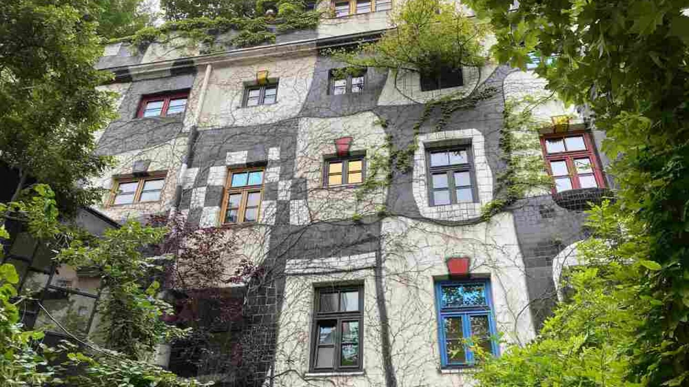 Музеят на Хундертвасер във Виена затваря за ремонт