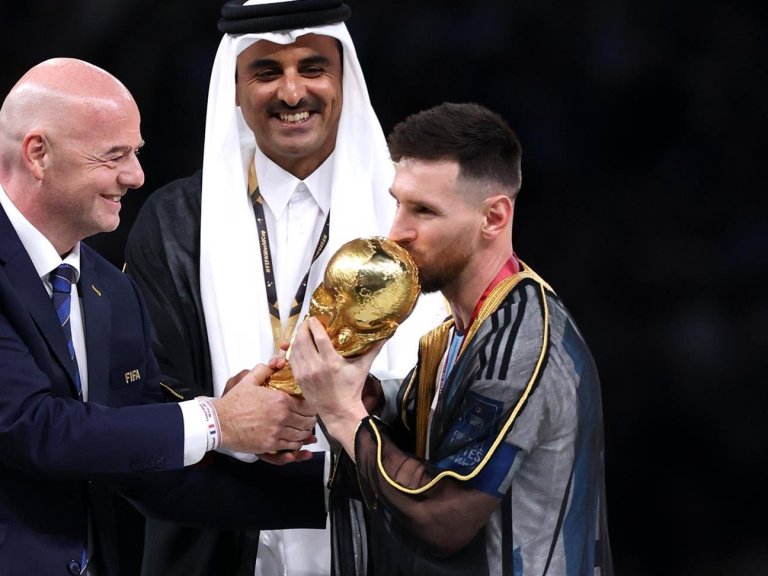 Планът Мондиал 2034: Саудитците наливат милиарди във ФИФА чрез спонсорски договор