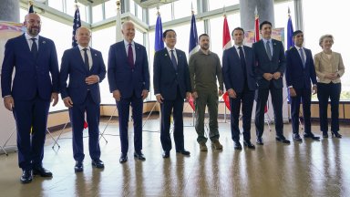 Двамата разговаряха на среща в кулоарите на форума на Г 7