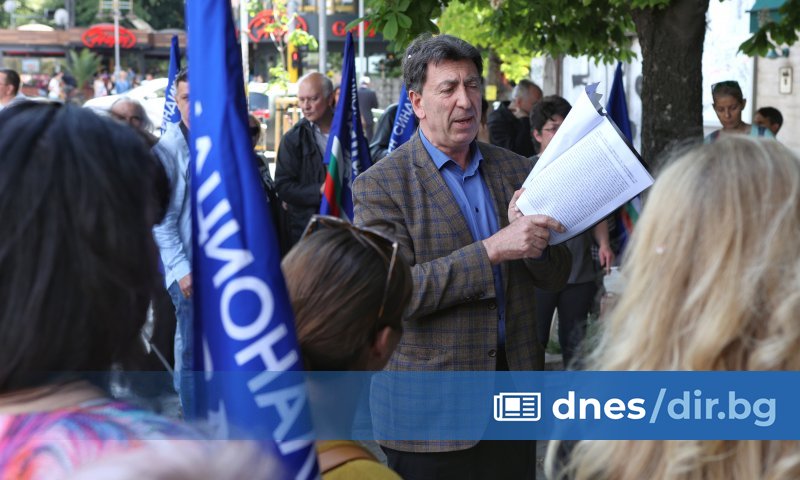 Причината за протеста станах аз и моето уволнение, но всъщност