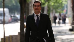 Зарков: Въпросът за еврото е конституционно недопустим, напускам президентството