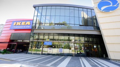 Delta Planet Mall е най-предпочитаното място за покупка на дрехи, обувки и козметични продукти във Варна и региона