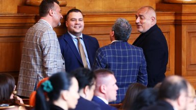 Мисля че като общество много добре познаваме кой е Радостин