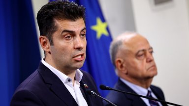 Петков коментира темата в интервю за предаването Неделя 150 по