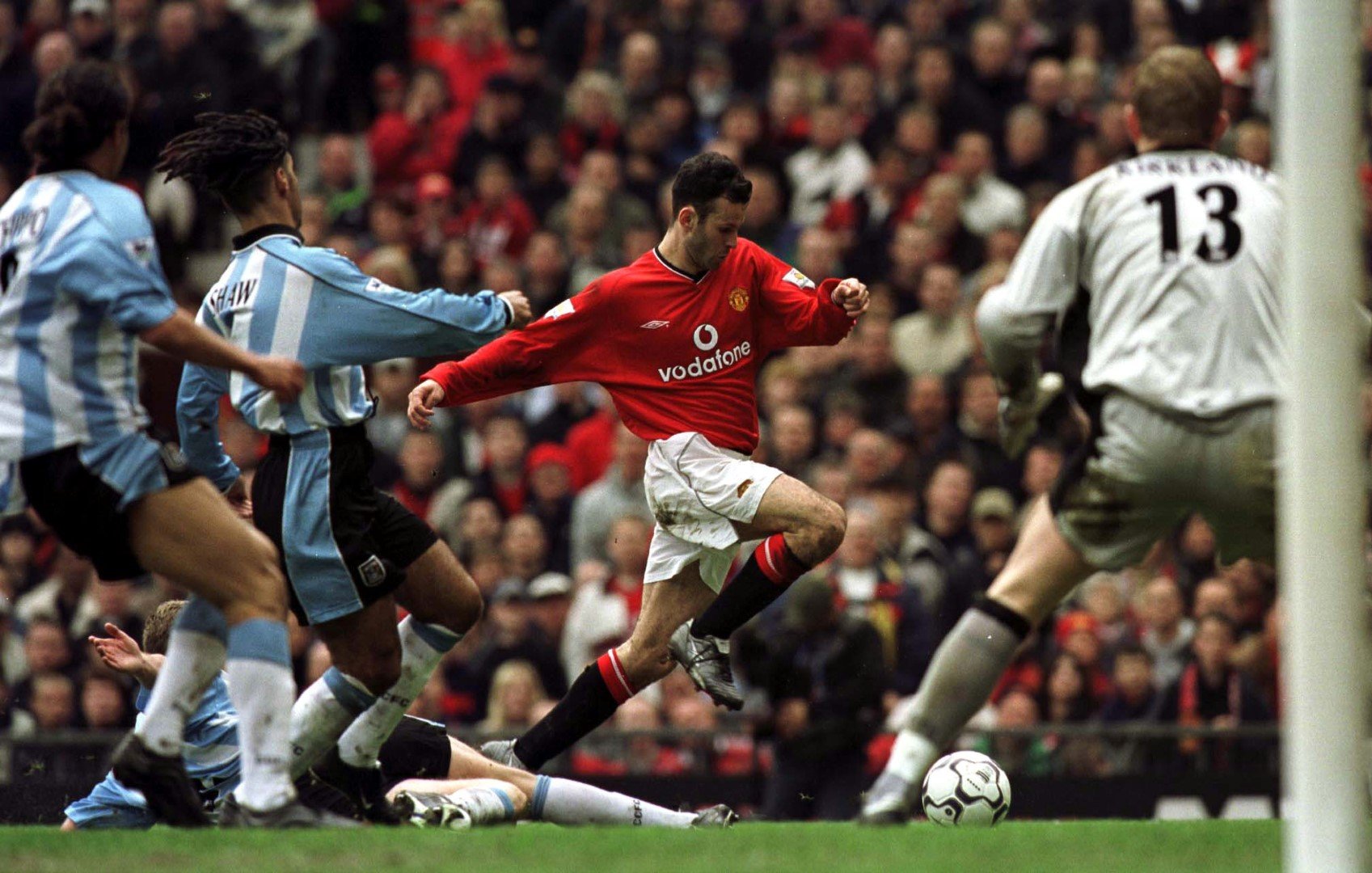 Ковънтри през 90-те мереше сили с Юнайтед на сър Алекс и другите грандове в английския футбол
