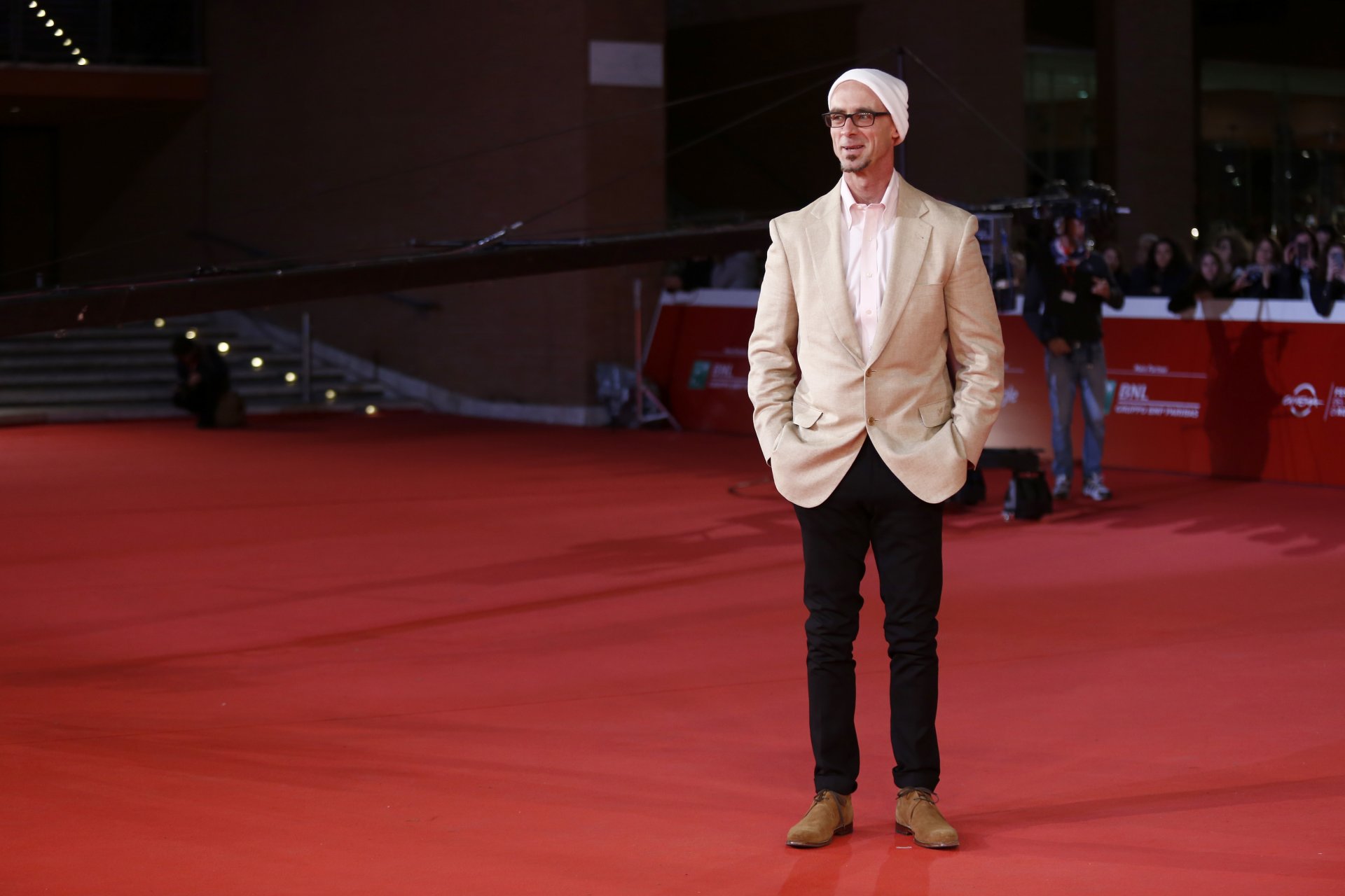 Чък Паланюк минава по червен килим по време на 12-ия филмов фестивал в Рим в Auditorium Parco Della Musica на 31 октомври 2017 г. в Рим, Италия. 