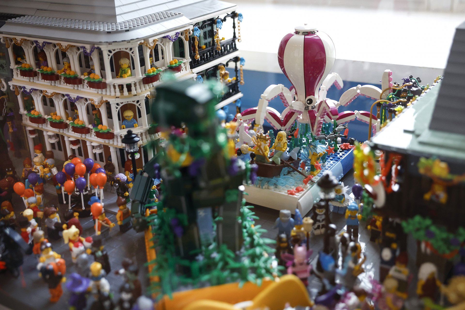 Градове от Лего на изложба 